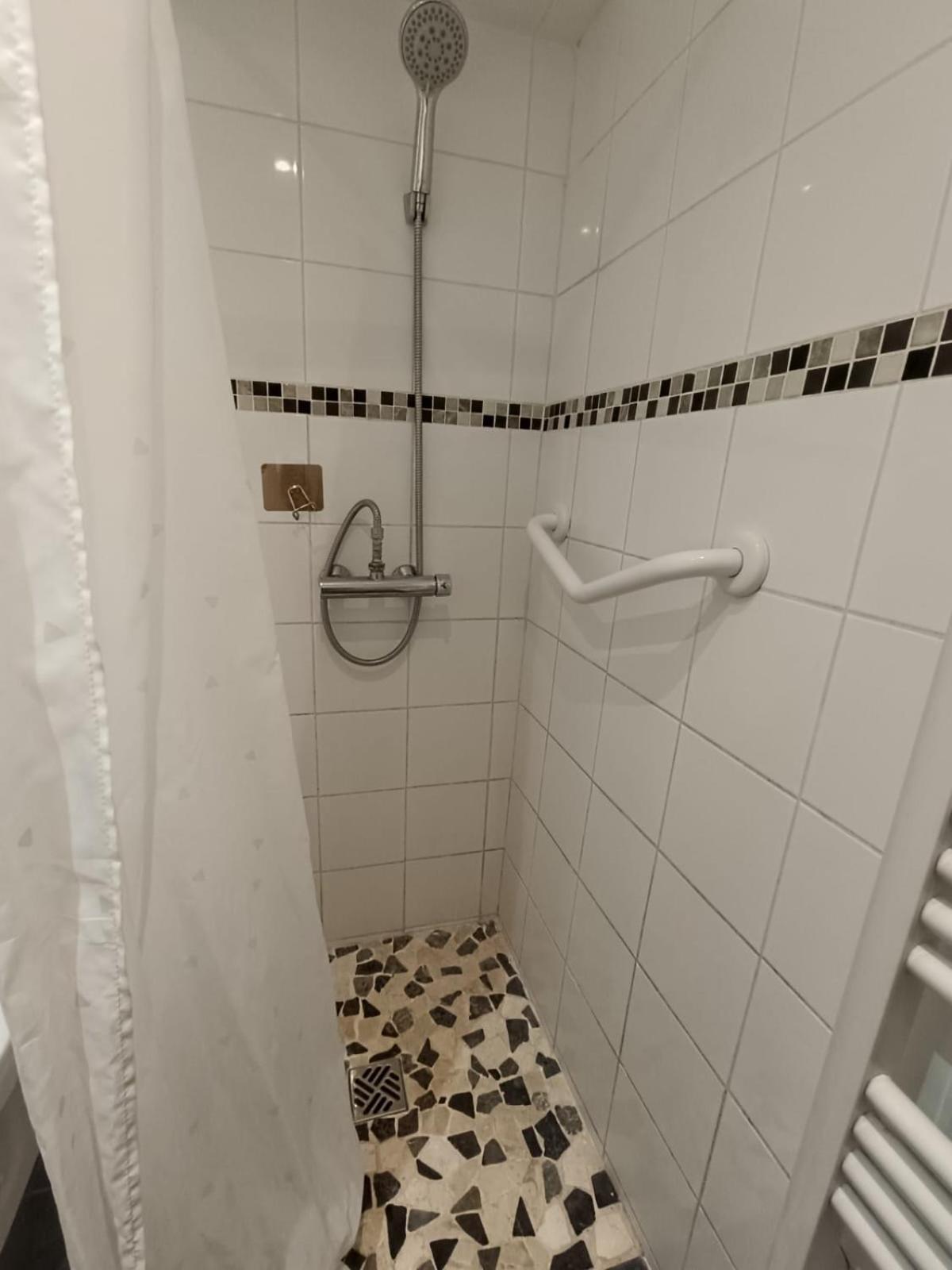 Et Elegant Apartment *